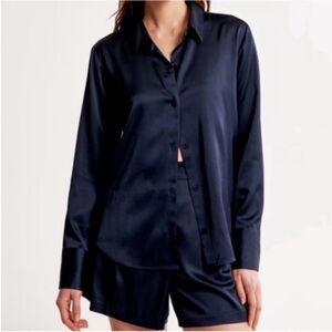 Abercrombie satin button down